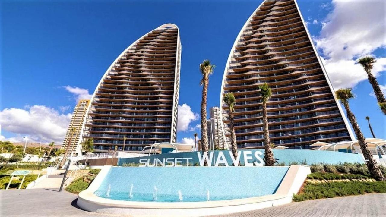 Apartamentos Sunset Waves By Sonneil Rentals Benidorm Buitenkant foto