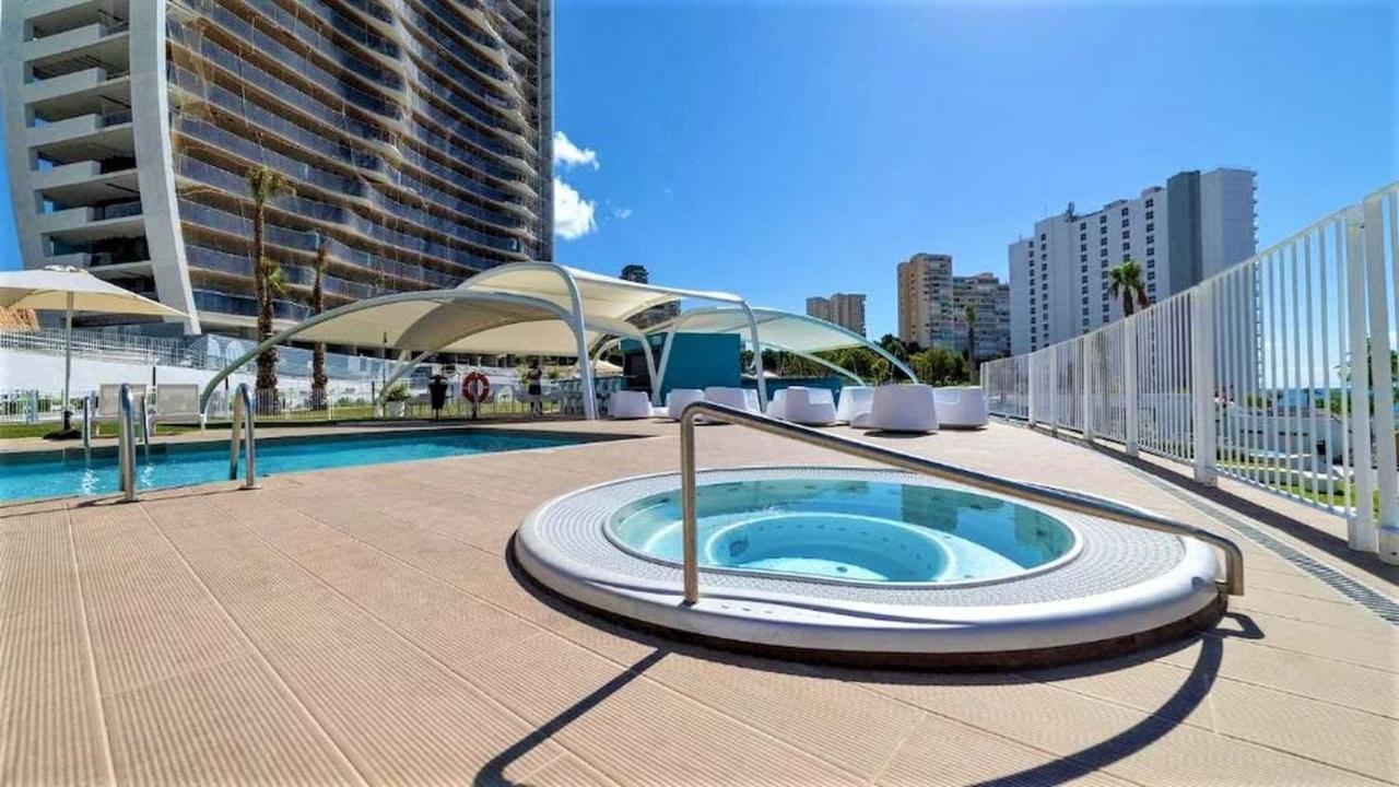 Apartamentos Sunset Waves By Sonneil Rentals Benidorm Buitenkant foto